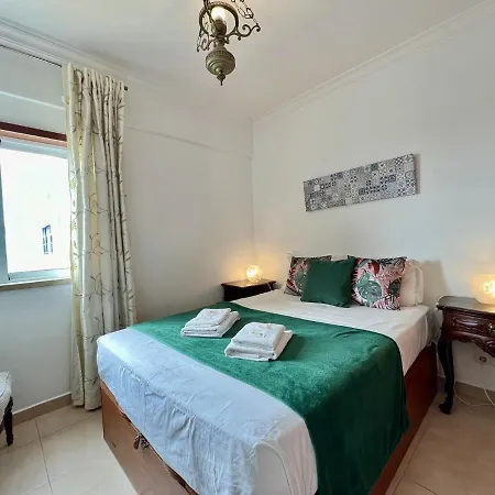 Vintage 1 With Pool By Homing Apartament