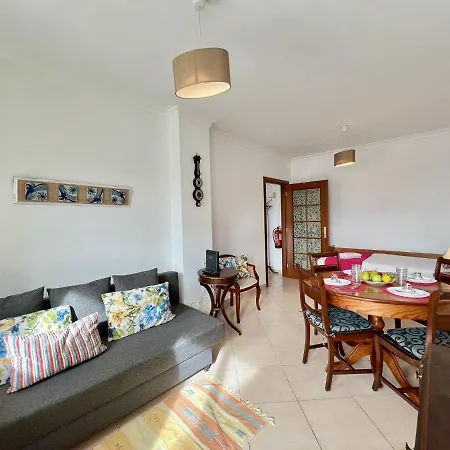 Vintage 1 With Pool By Homing *