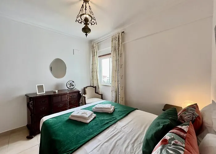 Vintage 1 With Pool By Homing *