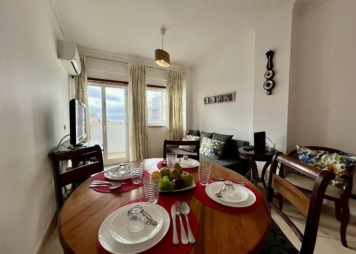 Vintage 1 With Pool By Homing Daire *